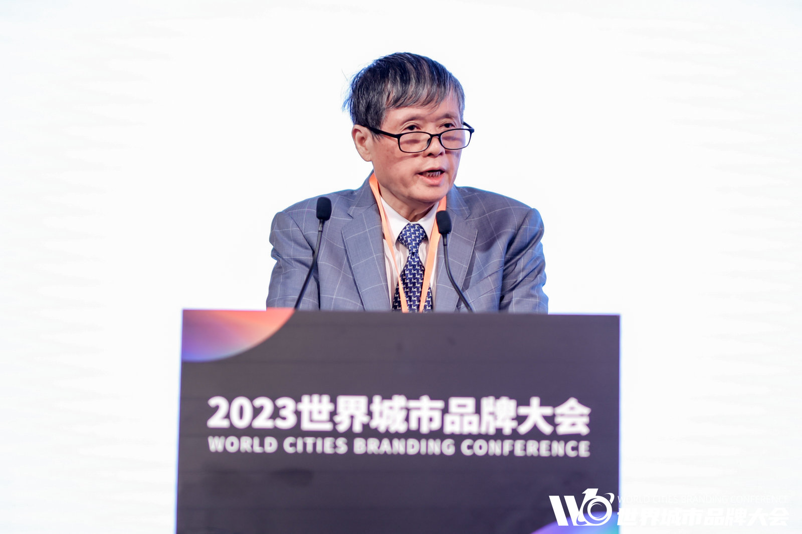 WGQ66738_w2914.jpg